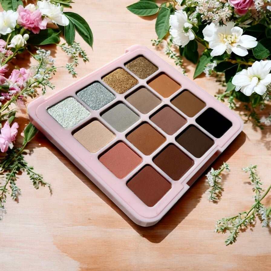 “Classique” Eyeshadow Palette